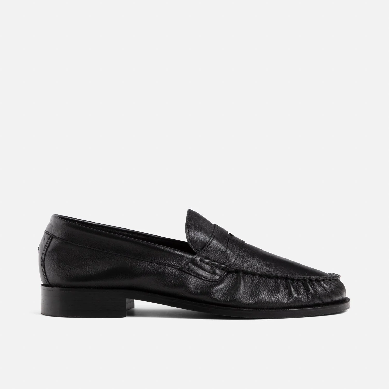 Ezra Black Tumbled Ruched Loafer - Men's