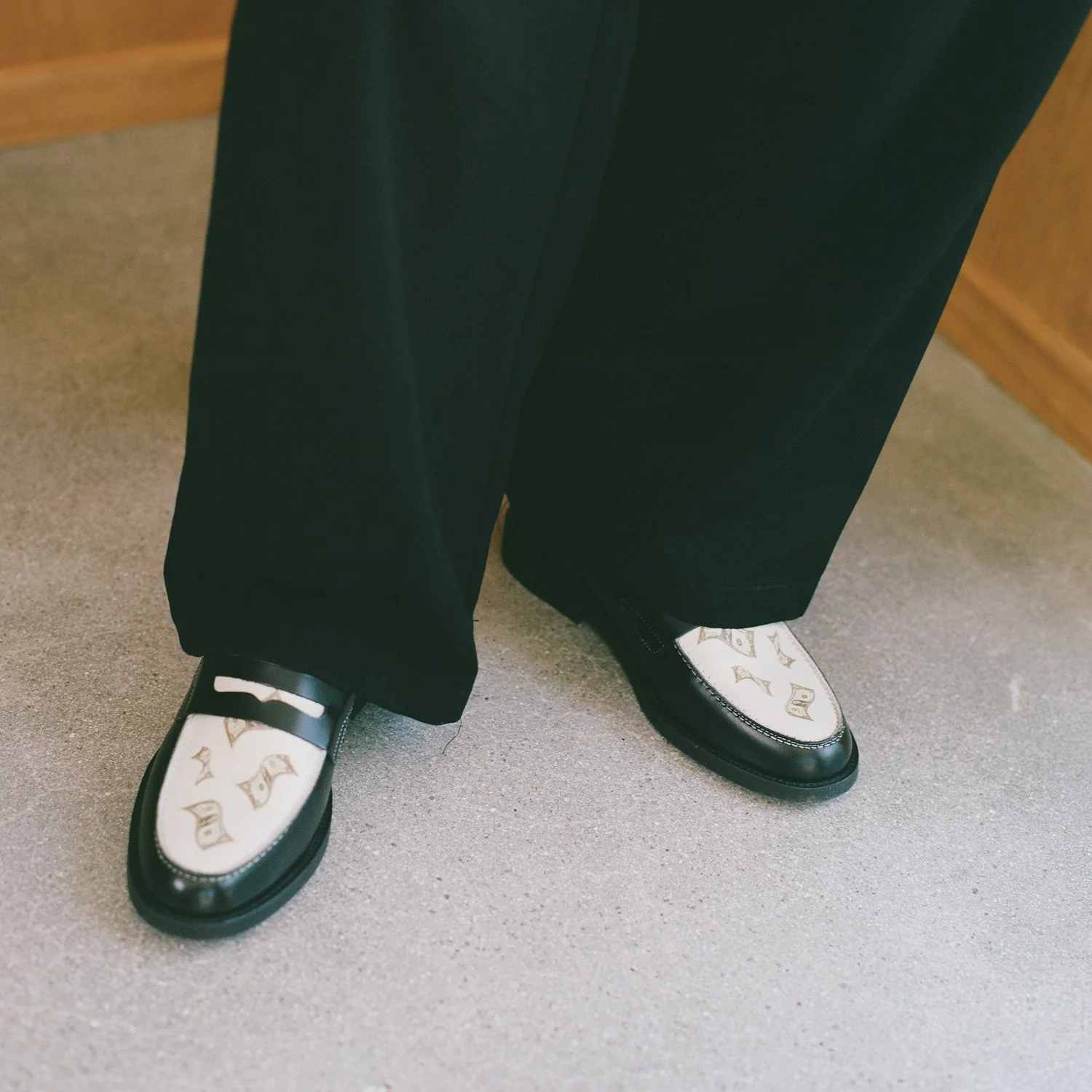 Wilde Dollar Bills Penny Loafer - Men's - Image 7